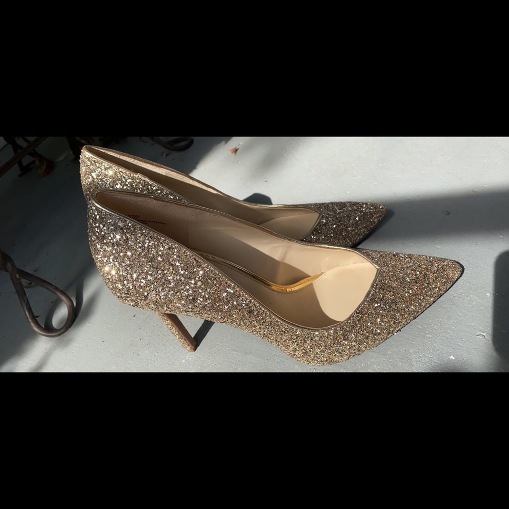 Sparkly gold Jessica Simpson heels size 10
